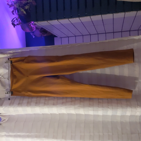 Girlfriend Collective Compressive High-Rise Legging - small - Picture 4 of 4